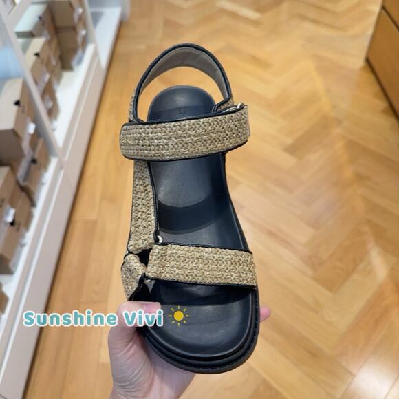 NEW COACH Women's Sport Sandal Toast/Black CBB92 US 6.5 - Picture 1 of 9